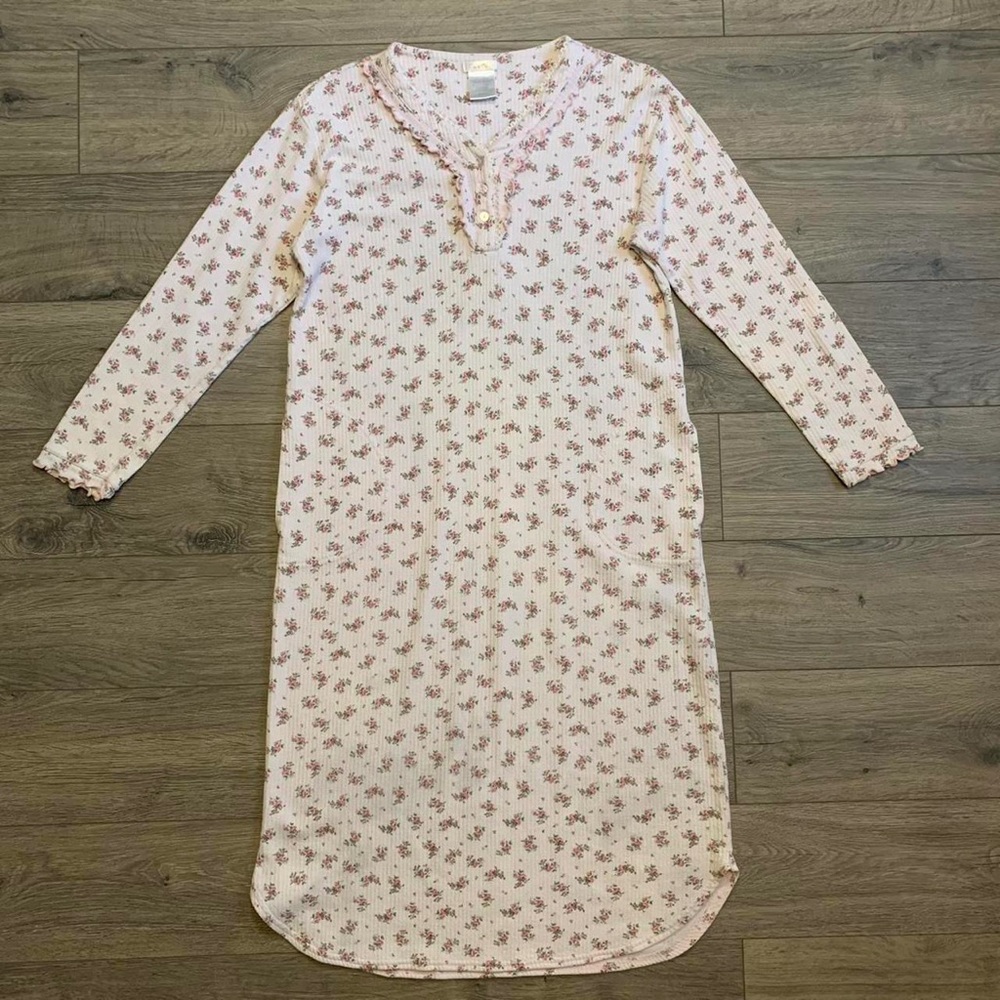 Pink Rose Ribbed Nightgown By Secret Treasures Small With Lace And Ruffle